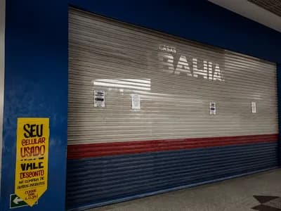 Casas Bahia fecha 75% das lojas em Salvador, demite mais de 300 e crise acende alerta no varejo baiano