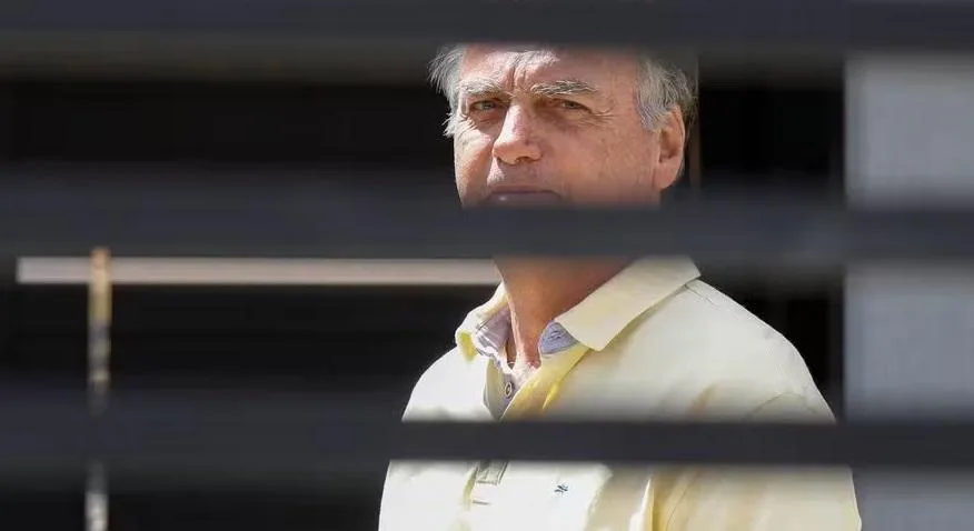 STF decide nesta segunda-feira se mantém prisão preventiva de Bolsonaro