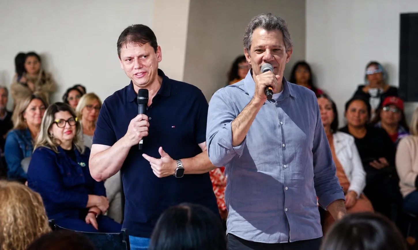 Tarcísio abre 18 pontos sobre Haddad em São Paulo e PT se preocupa com derrota humilhante