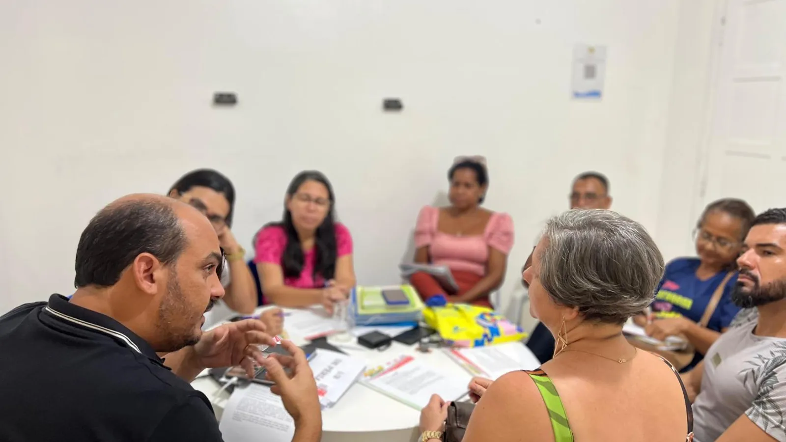 Prefeito Gabriel anuncia pagamento da licença-prêmio e corrige falhas históricas na educação de Wenceslau Guimarães
