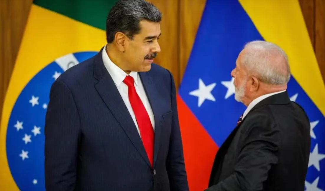 Lula e Maduro mantêm telefonema sigiloso após conversa do venezuelano com Donald Trump