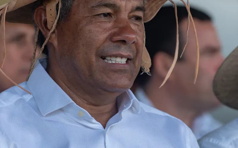 Baianos criticam Jerônimo e dizem que estado está sendo governado por um "despreparado" 