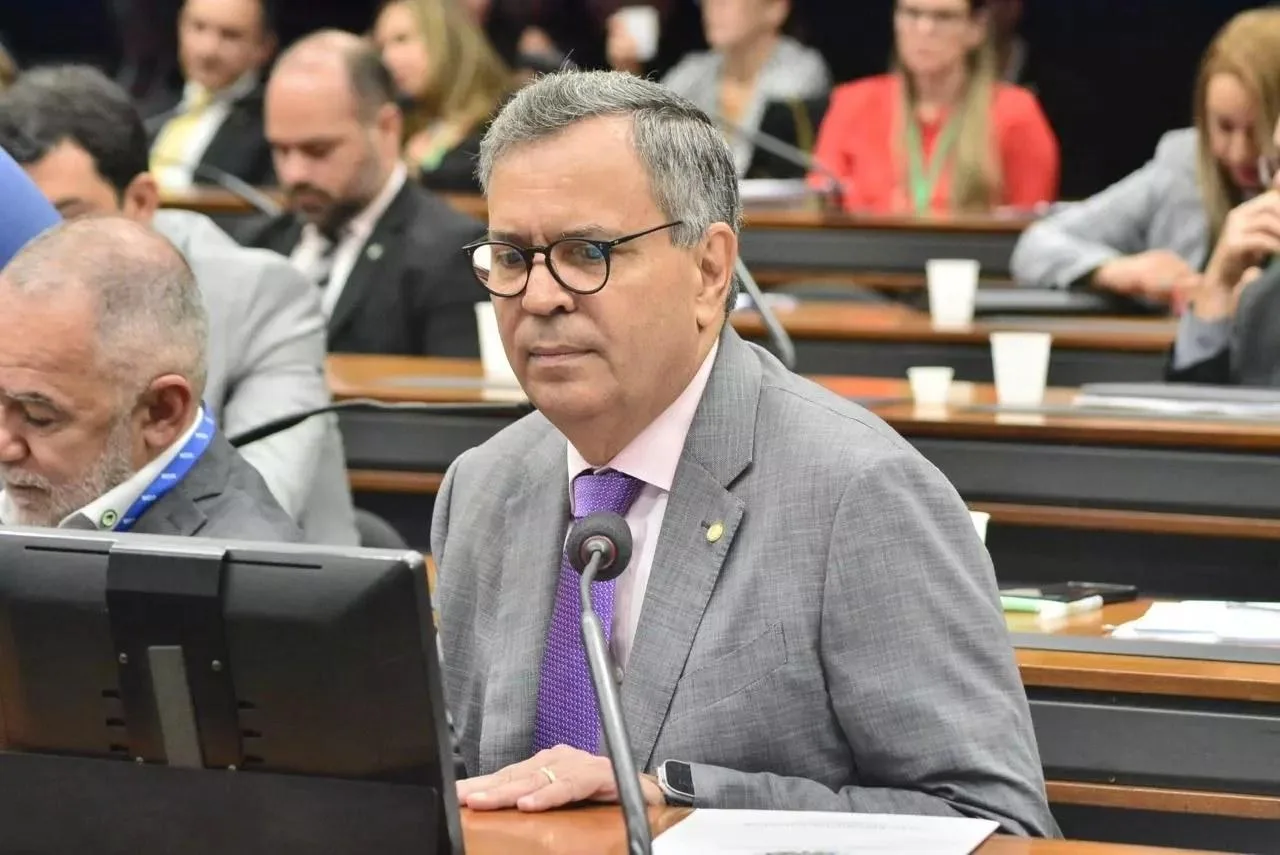 Deputado Félix Mendonça é alvo de operação que investiga suspeita de desvios de emendas