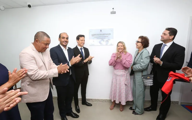 Prefeito Gabriel de Parísio celebra inauguração de sede própria para o Judiciário de Wenceslau Guimarães 