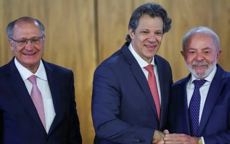 Lula insiste em ter Haddad ou Alckmin como candidato ao governo de em SP