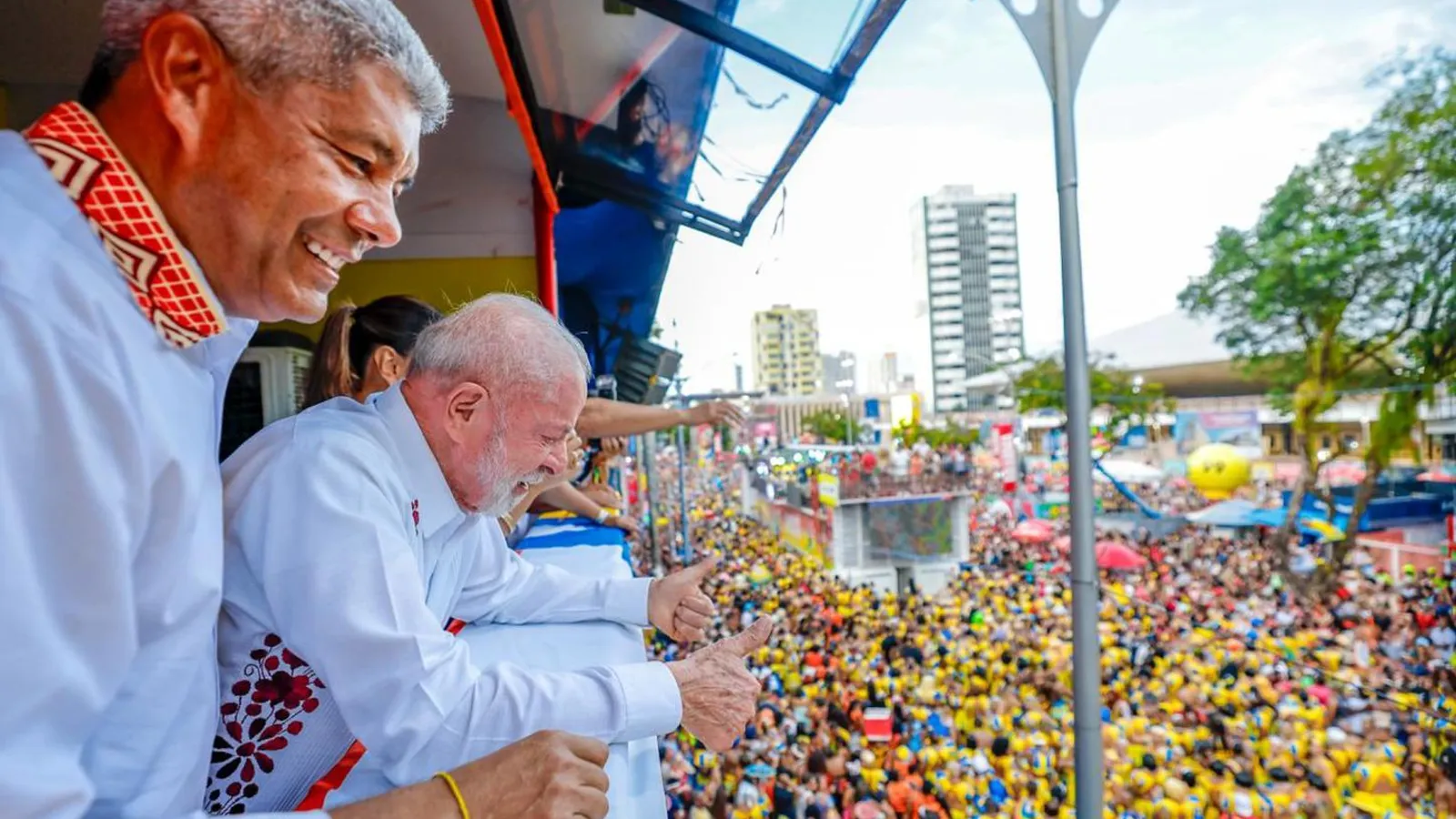 Presença constante de Lula na Bahia é para tentar conter avanço de rejeição dele próprio e partido no estado
