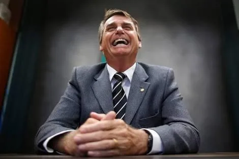 MPF arquiva ação contra Bolsonaro por suposto genocídio na pandemia