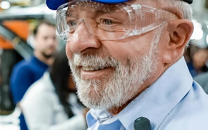 Lula se diz dedicado a “não deixar os fascistas governarem o país”