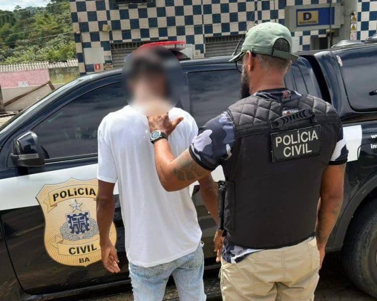 Homem é preso em Ibirapitanga após agredir companheira porque ela mantinha amizade com mulheres solteiras