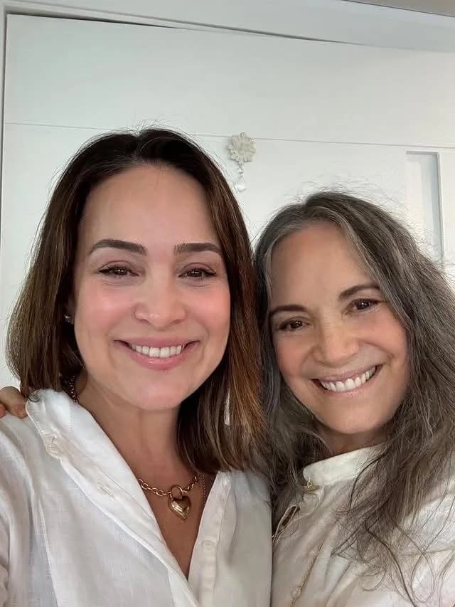 Filha de Regina Duarte se afasta da atriz e diz que se 'recusa a ser a mesma pessoa que ela'
