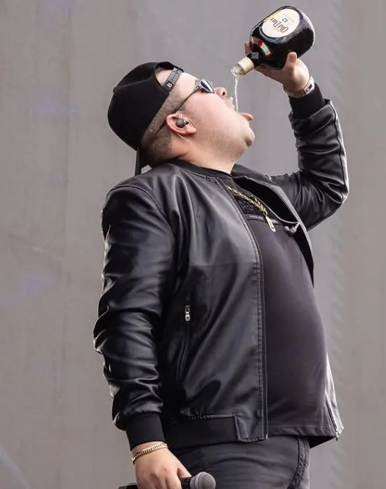 Show de Rey Vaqueiro na Festa da Banana 2026 em Teolândia tem data confirmada