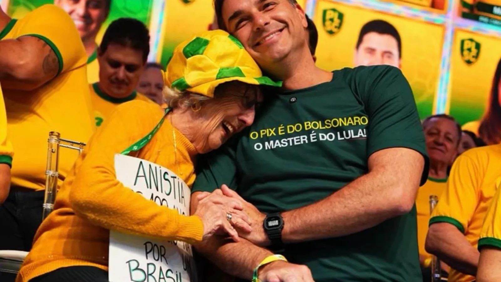 PL avalia substituir Flávio Bolsonaro após escândalo de conversas com Vorcaro
