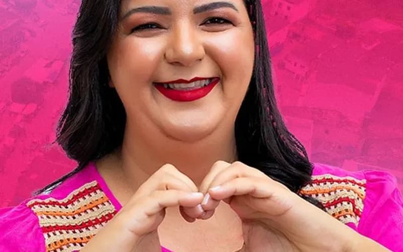 Ex-candidata a vice de Neto Caroba adere à base do prefeito Quinha em Presidente Tancredo Neves