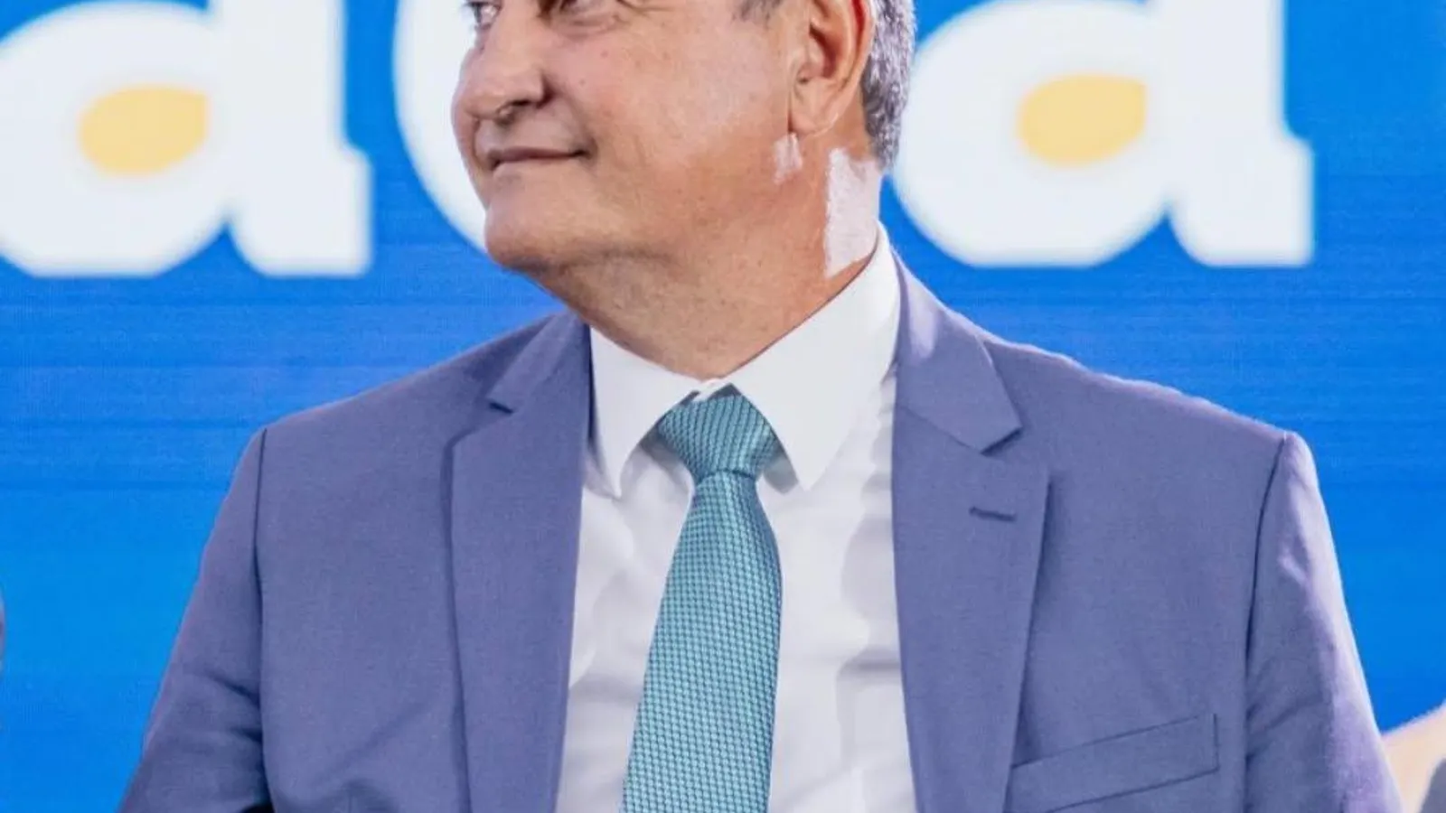 Rui Costa chama família Bolsonaro de "traidores da pátria" e diz que eles trapaceiam contra o Brasil