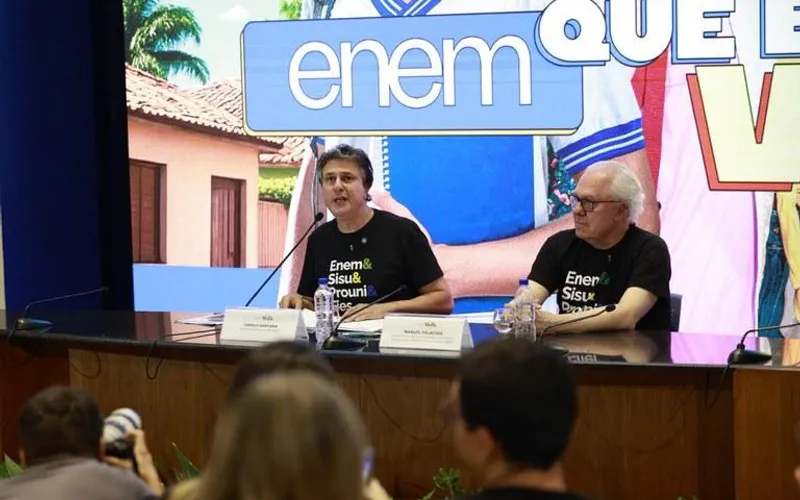 MEC anula três questões do ENEM após possíveis vazamentos de questões; PF será acionada