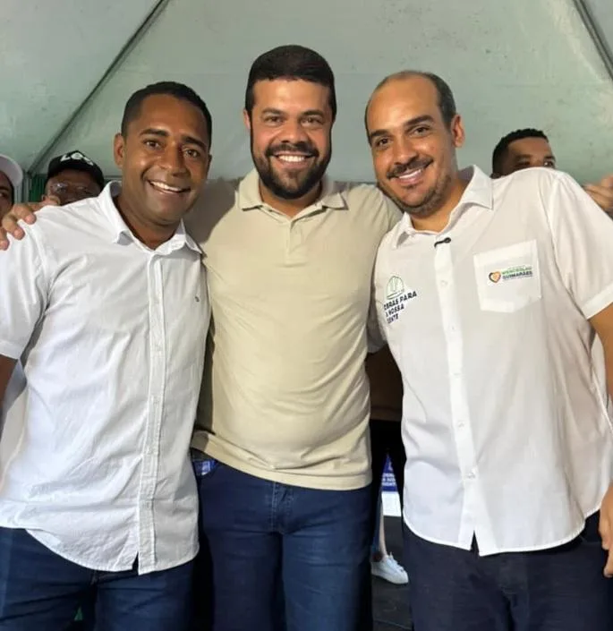 Prefeito Gabriel de Parísio anuncia apoio a Léo de Neco para deputado estadual durante evento em Wenceslau Guimarães
