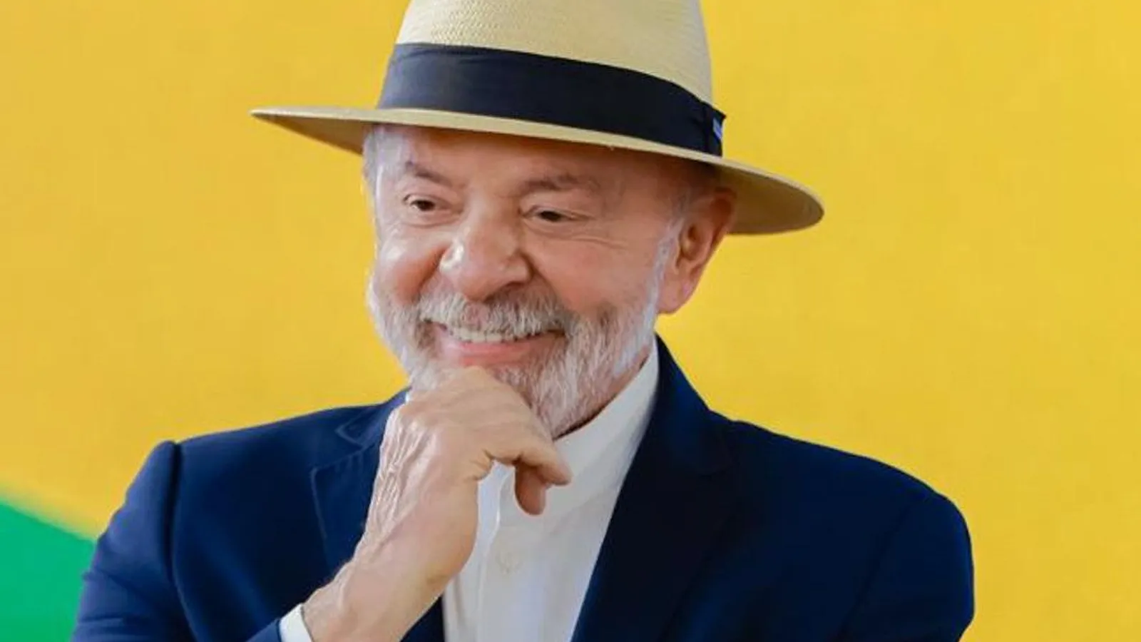Com uma série de mentiras no currículo, Lula diz que 'ninguém derrotará' o PT com mentiras