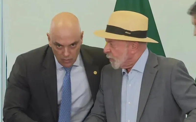 Lula coloca Moraes em 'saia justa' após convidar ministro em público para "tomar um café"