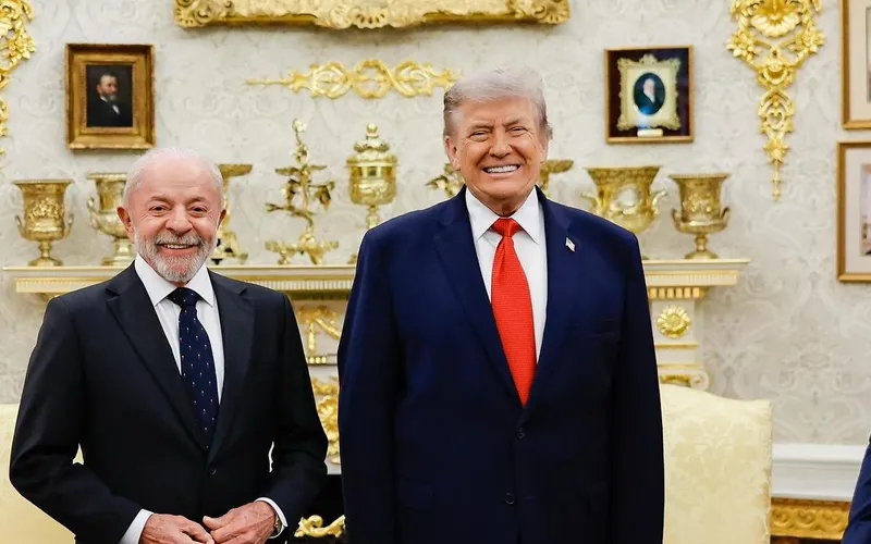 Lula sinaliza que procurará Trump em tentativa de conter crise entre Brasil e Estados Unidos