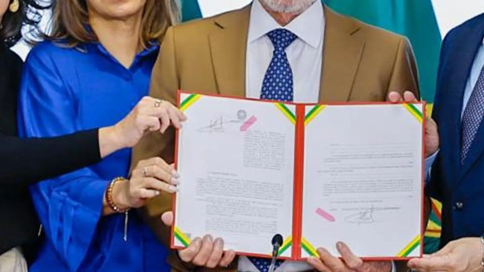 Mulher de Lula pede bloqueio de rede social no Brasil, e AGU anuncia ação para tirar plataforma do ar
