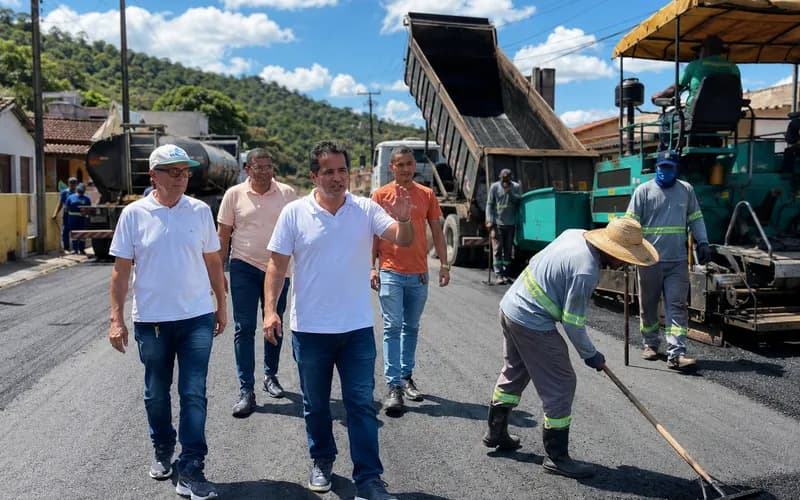 Prefeito Marcio Tarantine anuncia início de asfaltamento no bairro Novo Tempo