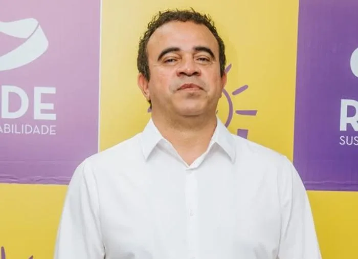 Candidato do PSOL na Bahia muda autodeclaração racial, e de índigena, passa a ser pardo