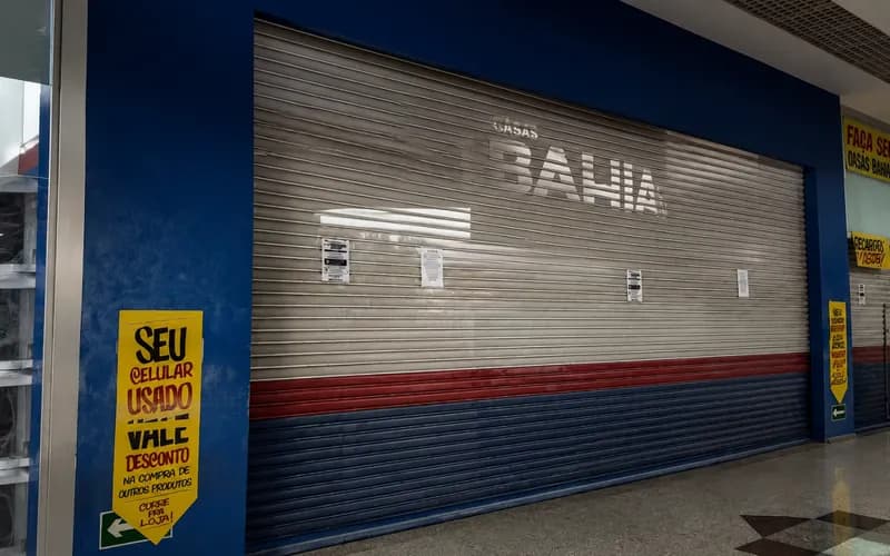 Casas Bahia fecha 75% das lojas em Salvador, demite mais de 300 e crise acende alerta no varejo baiano