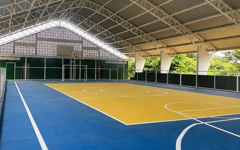 Prefeitura de Gandu anuncia cobertura da quadra da Bela Vista