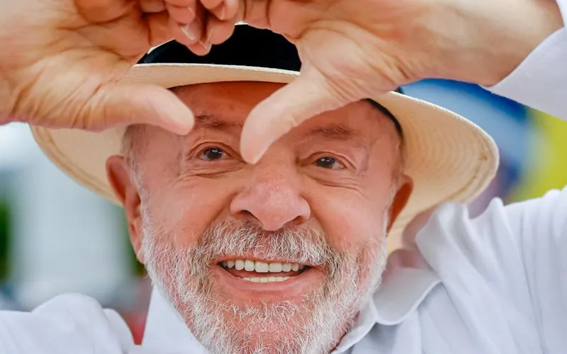 Lula promete tirar facções de territórios, mas rejeita operações para “matar 100 ou 200” bandidos