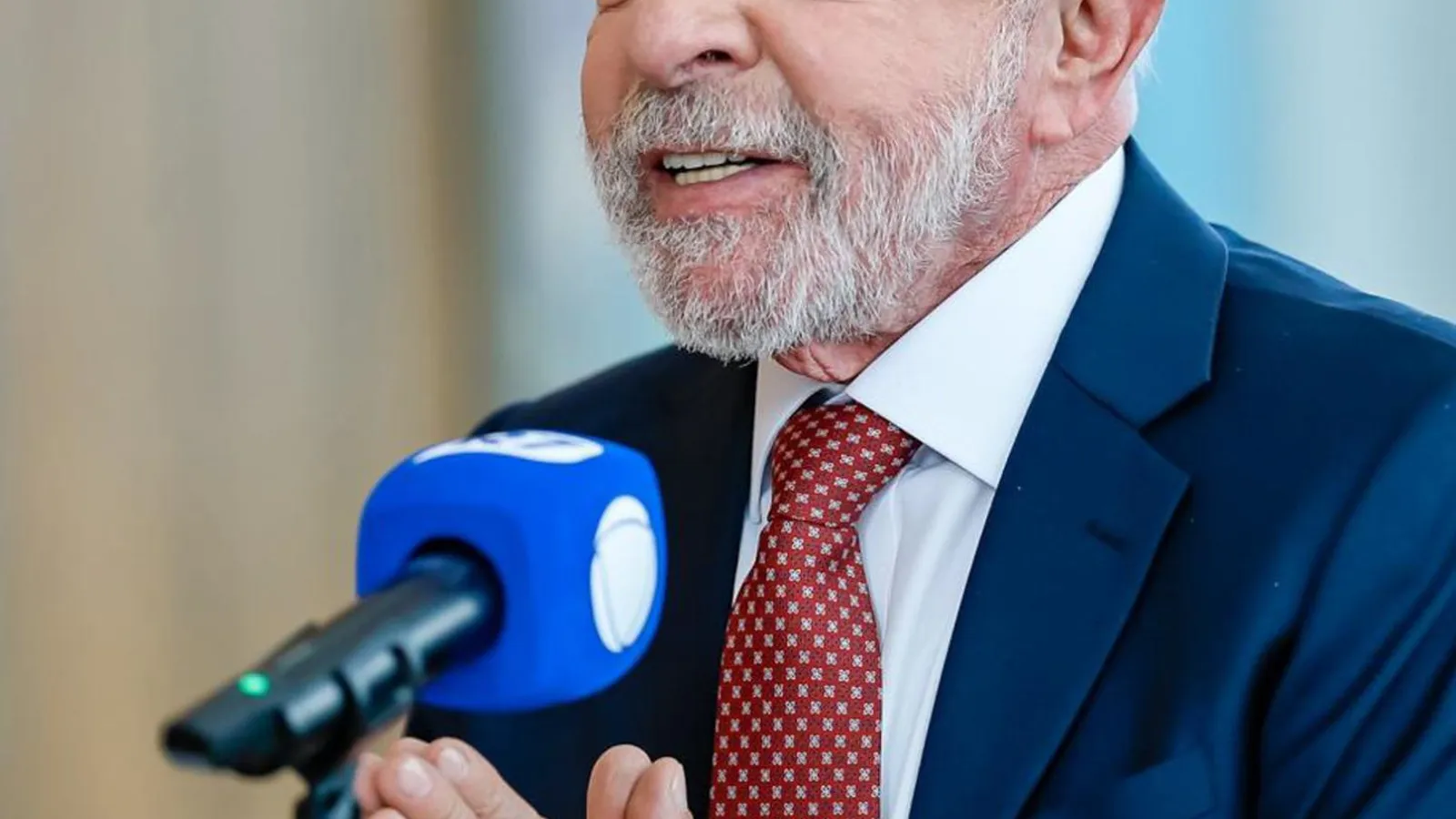 PT lança vaquinha para Lula mesmo com mais de R$ 610 milhões do Fundo Eleitoral para à campanha