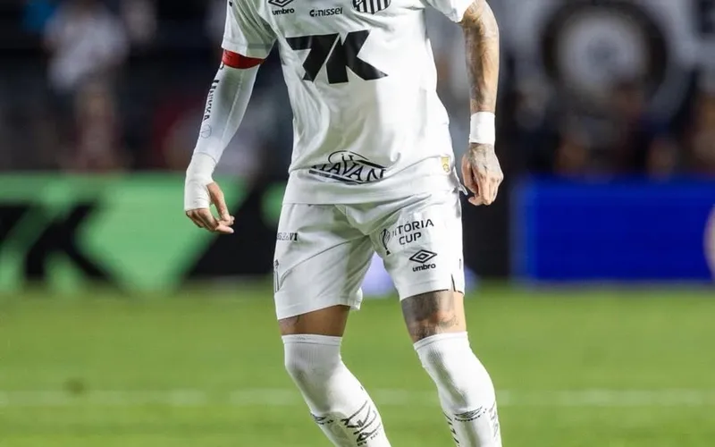 Neymar sofre nova lesão, não joga mais em 2025 e sonho de última Copa do Mundo se torna distante