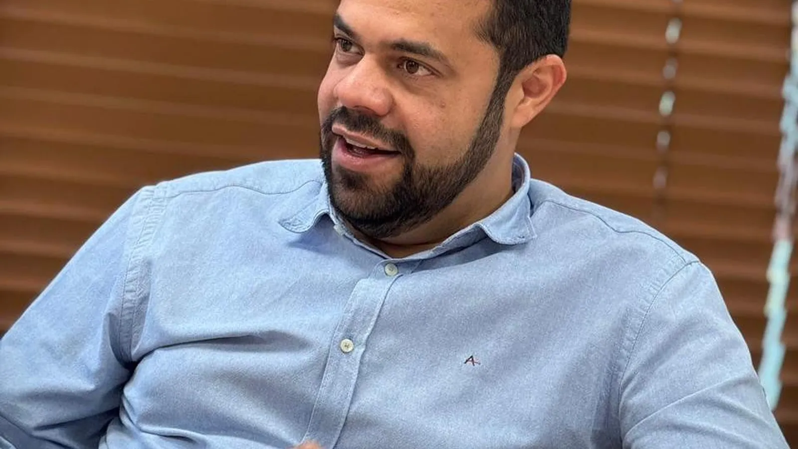 Incomodados, velhos caciques do PT usam blog petista e investem contra pré-candidatura de Léo de Neco