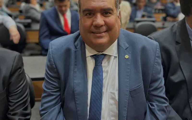 Deputado Sandro Régis barra votação de novo empréstimo de R$ 2 bilhões solicitado por Jerônimo Rodrigues