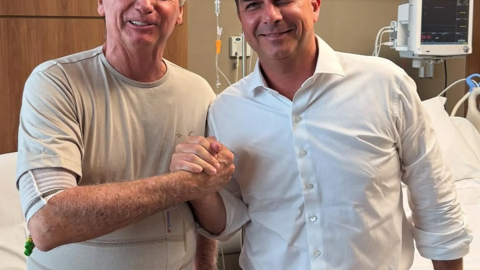 Flávio Bolsonaro diz que seu pai o escolheu para disputar a Presidência em 2026