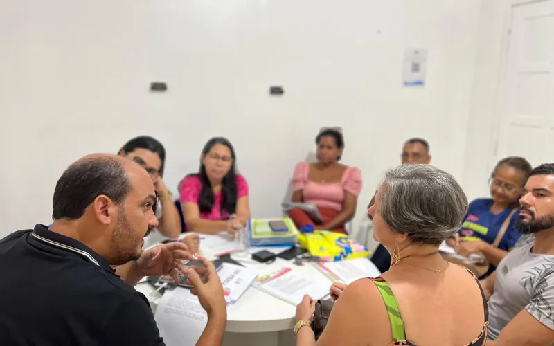 Prefeito Gabriel anuncia pagamento da licença-prêmio e corrige falhas históricas na educação de Wenceslau Guimarães