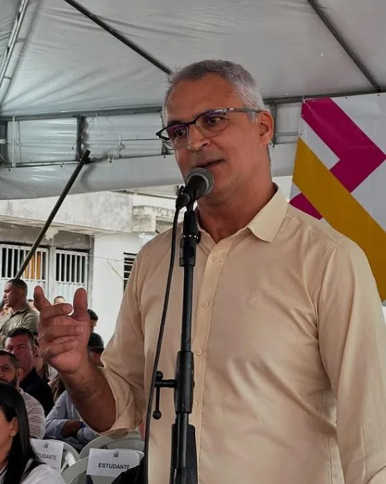 TCM determina suspensão de pagamentos feitos pelo prefeito de Apuarema a escritório de advocacia; valores somam mais de R$ 6 milhões