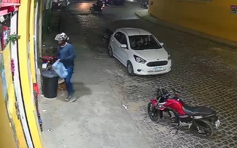 Bandido "debocha" da segurança pública em Gandu e comete terceiro assalto em menos de uma semana na cidade