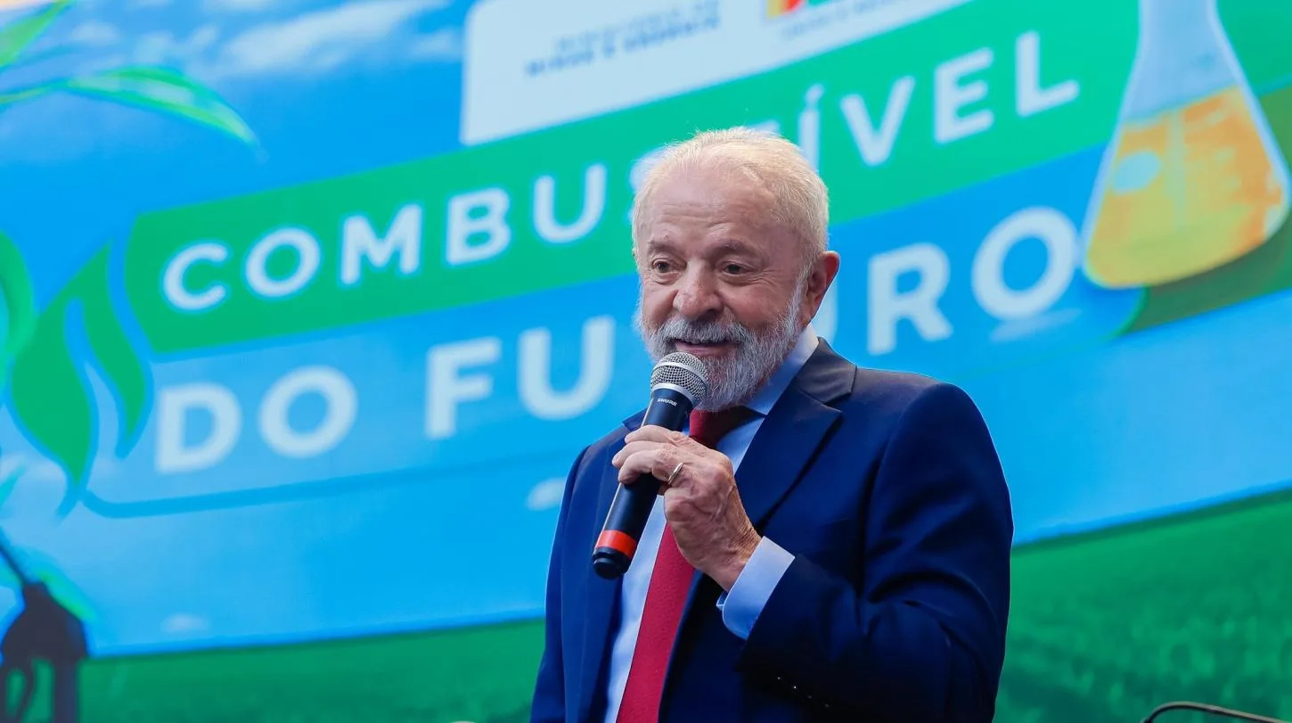 Lula contraria apoiadores, minimiza manifestações e agradece ao congresso por aprovações de projetos do seu governo