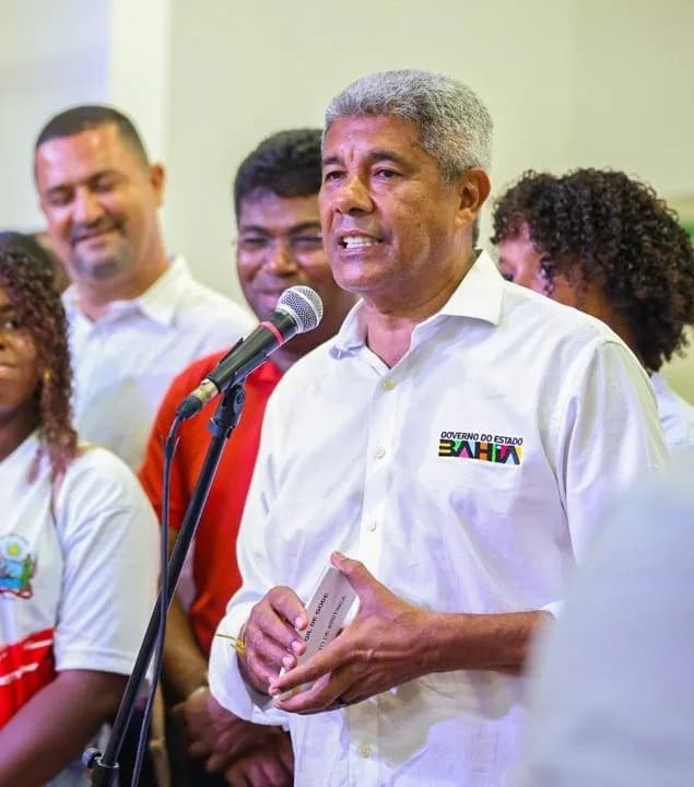 Servidores denunciam pressão para participar de inauguração com Jerônimo em Candeias