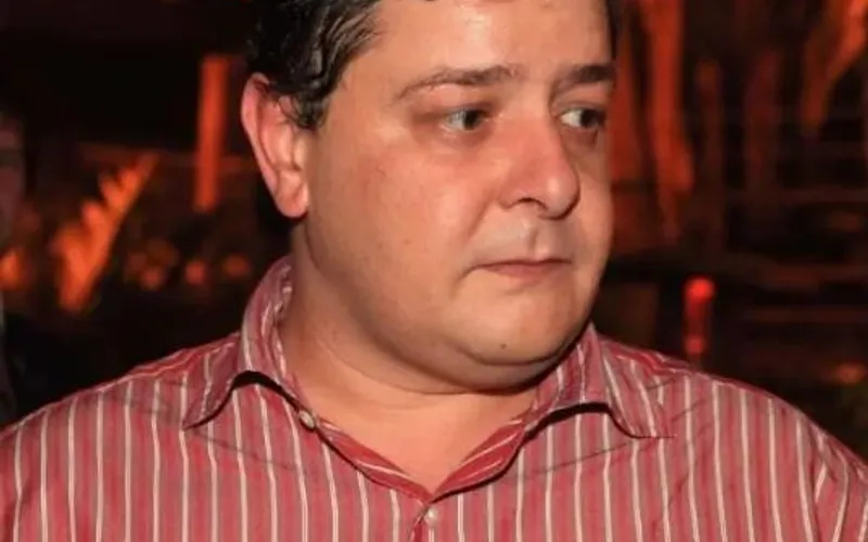 Filho de Lula deixa o Brasil em meio a suspeitas de envolvimento em fraude bilionária do INSS
