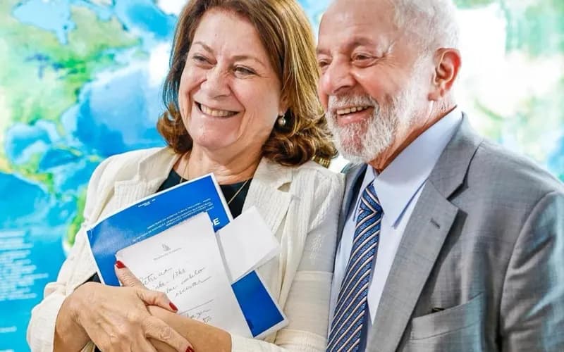 Lula escolhe ex-esposa de Celso Daniel, assassinado em 2002, para ocupar vaga no governo deixada por Rui Costa