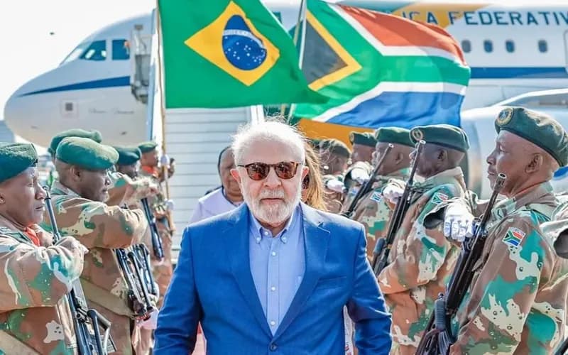 Lula passará por cirurgia delicada nesta semana