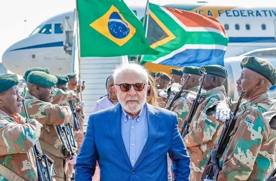 Lula passará por cirurgia delicada nesta semana