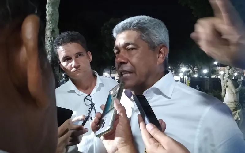 Jerônimo diz que arroba do cacau a R$ 1 mil foi “ilusão” e chama de "iludido" quem acreditou que o preço se manteria assim