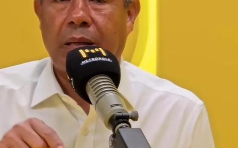 Jerônimo chama governo Bolsonaro de “anos malditos” e diz que se "orgulha" de estar governador "nessa fase da Bahia"