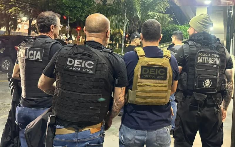 Onze suspeitos de envolvimento na morte de PM em Salvador são mortos durante troca de tiros, diz polícia