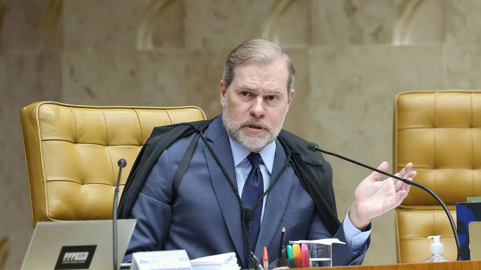 PF pede afastamento do ministro Dias Toffoli do caso Banco Master após relatório apontar conexões entre ele e Daniel Vorcaro