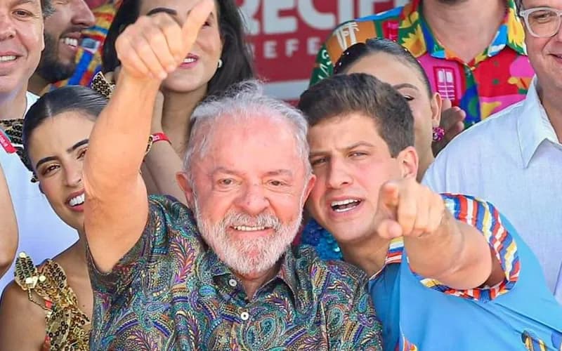 Para conter rejeição no Nordeste, Lula vai fazer "piseiro" em Pernambuco e na Bahia durante carnaval