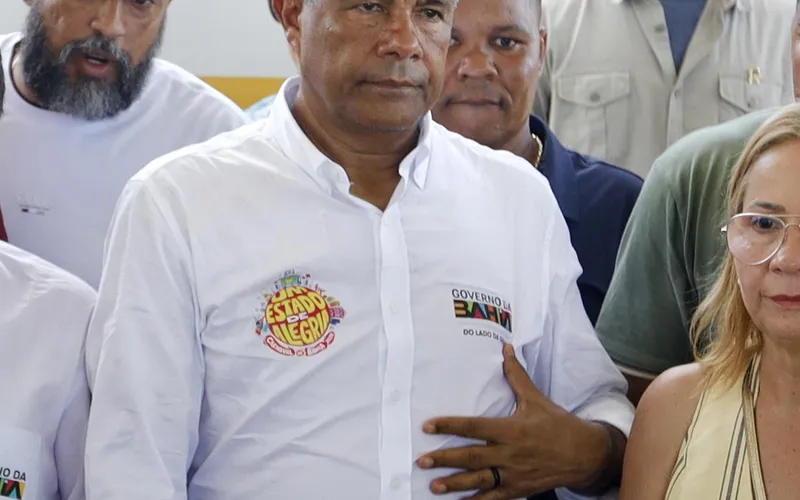 Jacques Wagner anuncia chapa do PT na Bahia, desmoraliza Jerônimo e causa conflito no partido