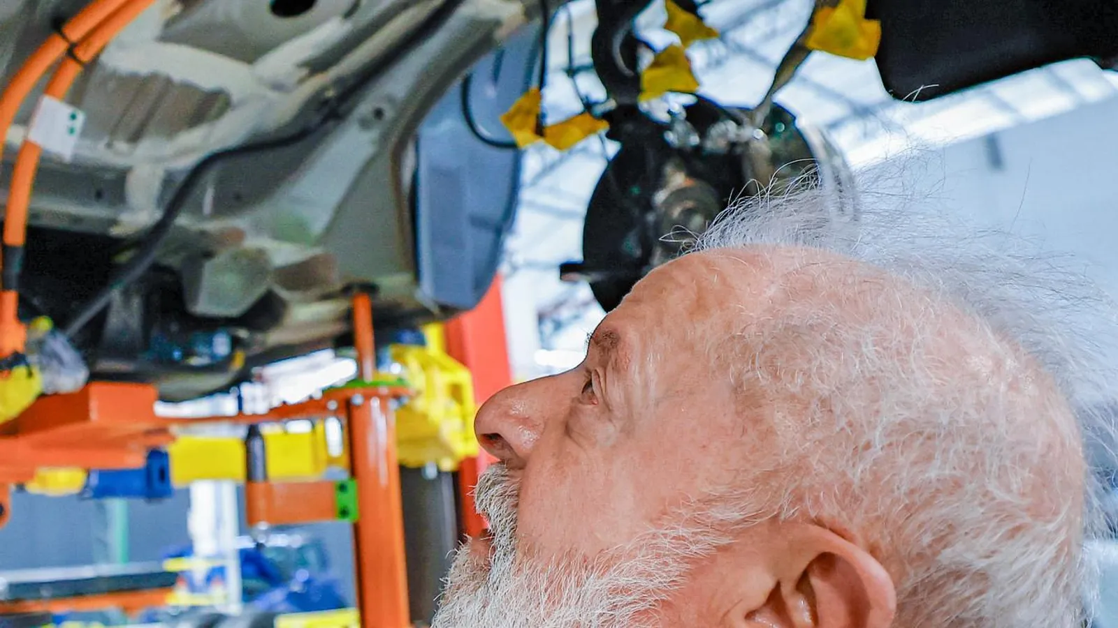Lula aumenta em até 25% o imposto de importação sobre mil itens e mira arrecadar R$ 14 bilhões para seu governo